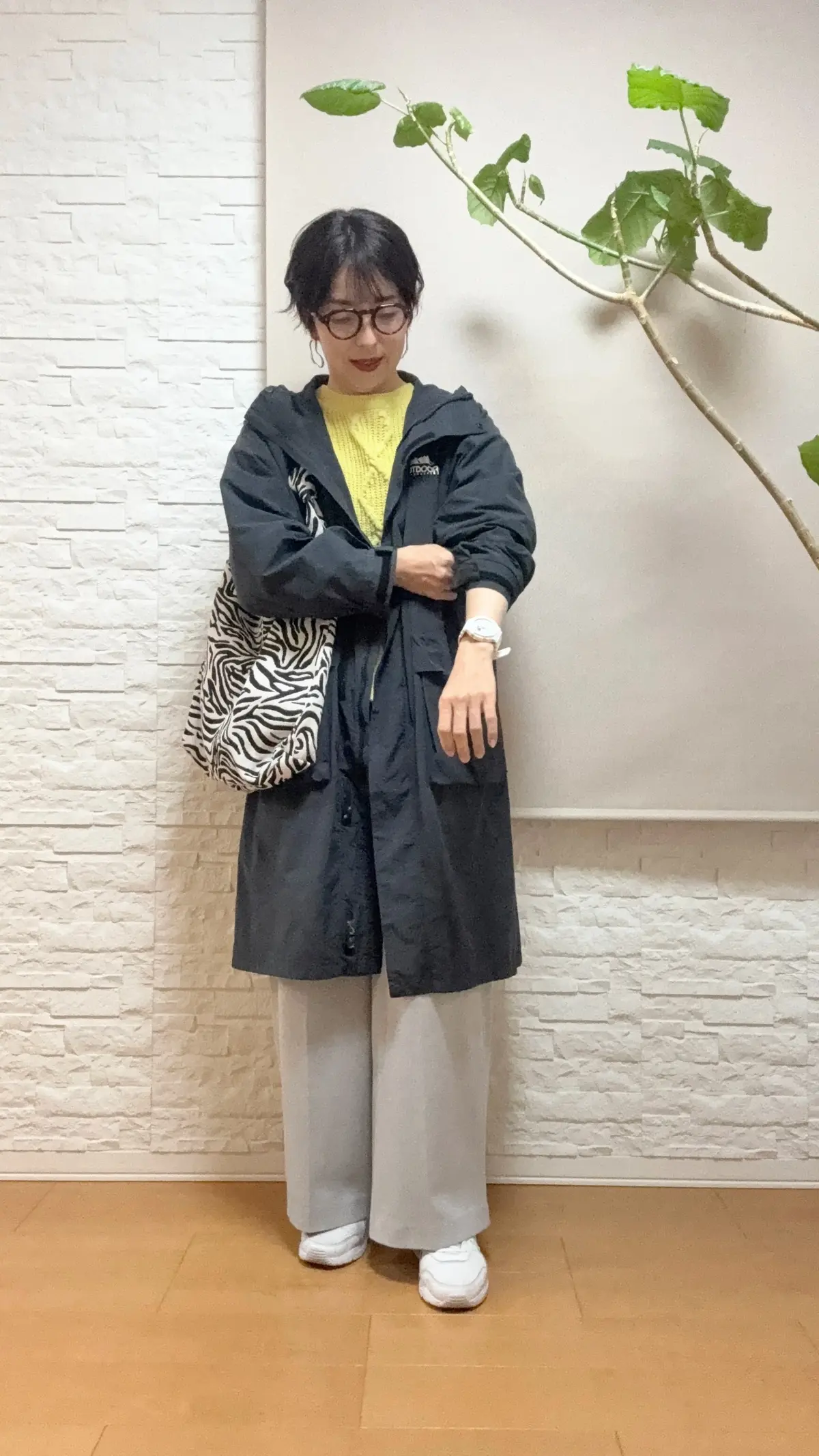 イエローを効かせた大人のこなれ春コーデの画像_4