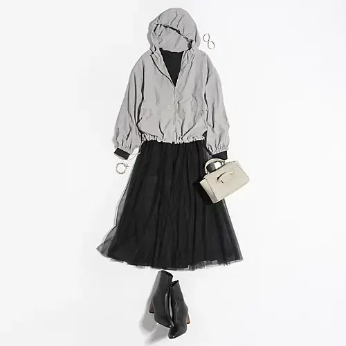 ライトフーディブルゾン