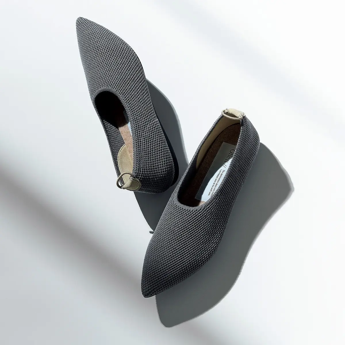 Öffen×éclatのニットシューズ