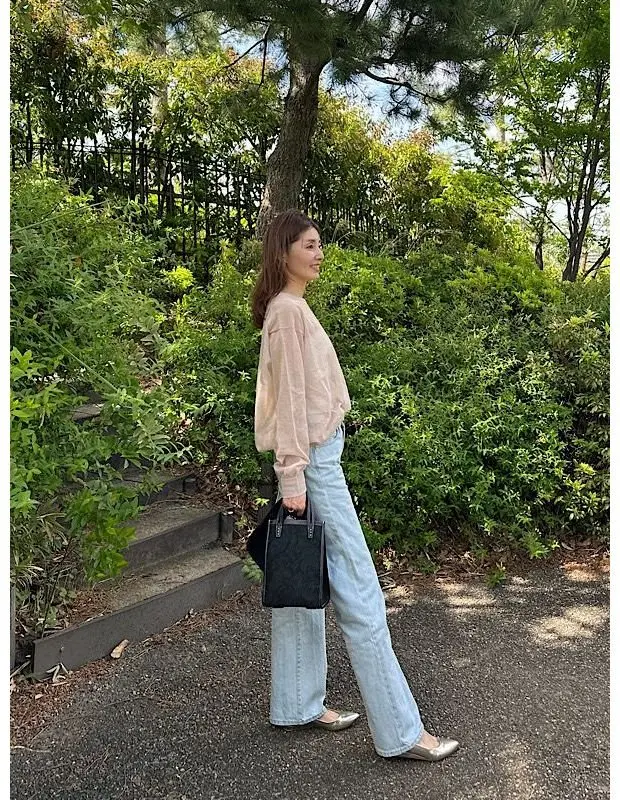 エクラ 華組 梁瀬理砂さん　50代　夏デニムコーデ