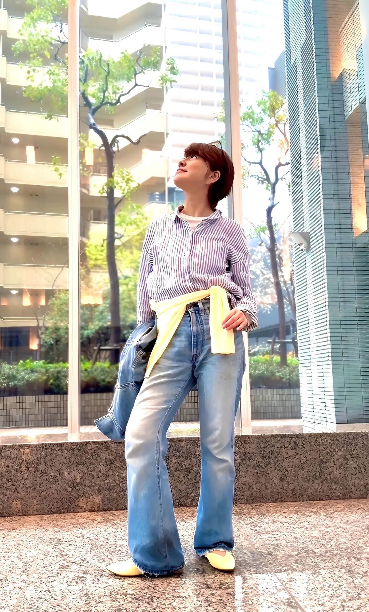 春のトレンドイエローxブルーを取り入れての画像_6