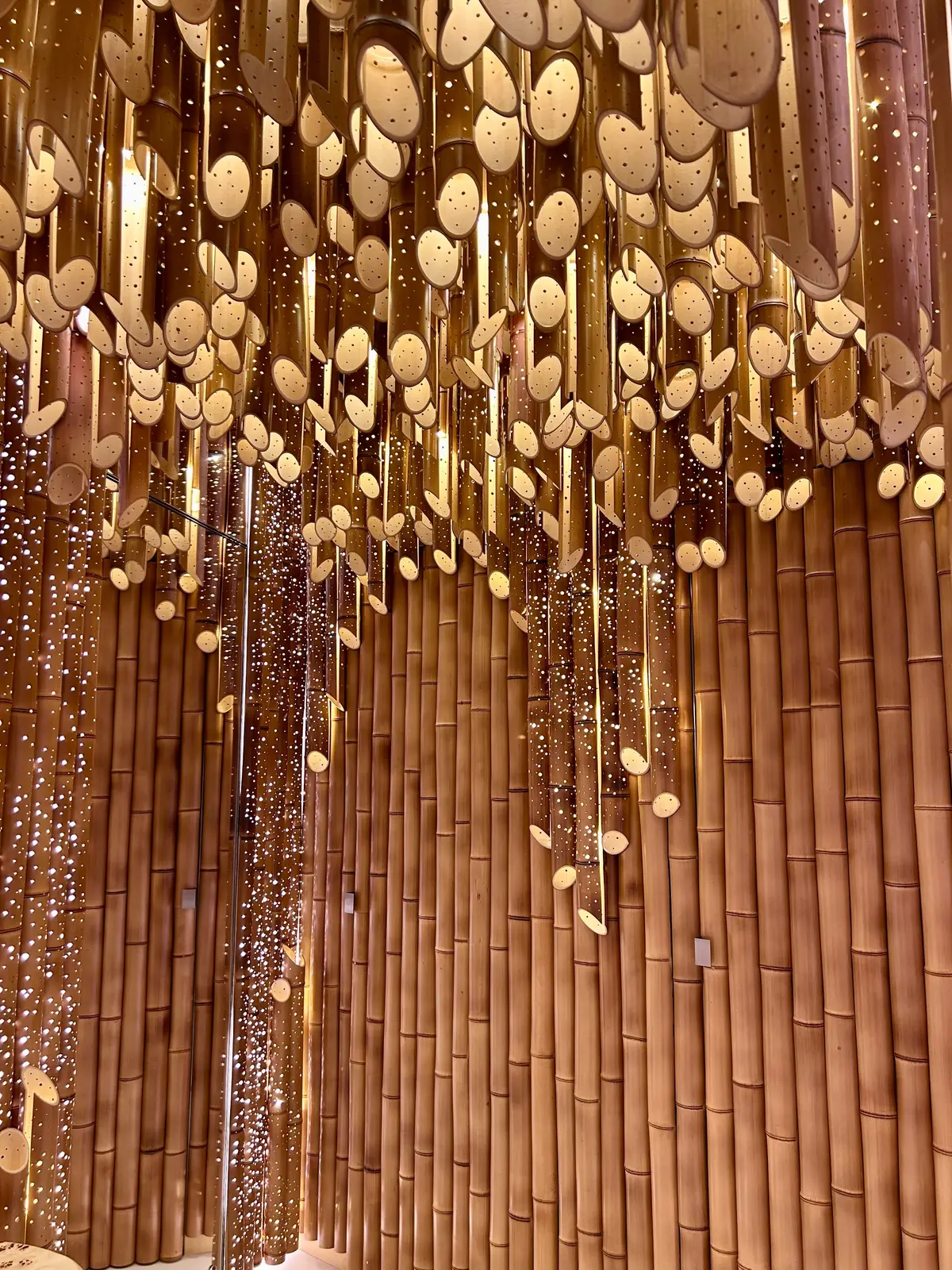 パリが代官山に宿った日！話題のディオールの画像_7