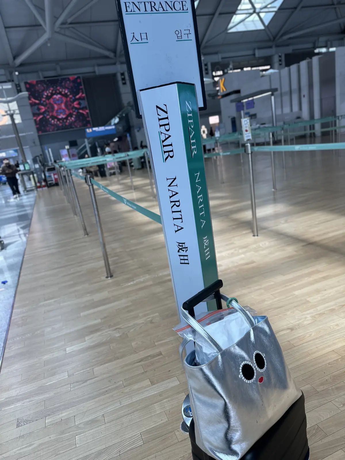 預け荷物はなし！爆速入国を狙うアラフィフの画像_1