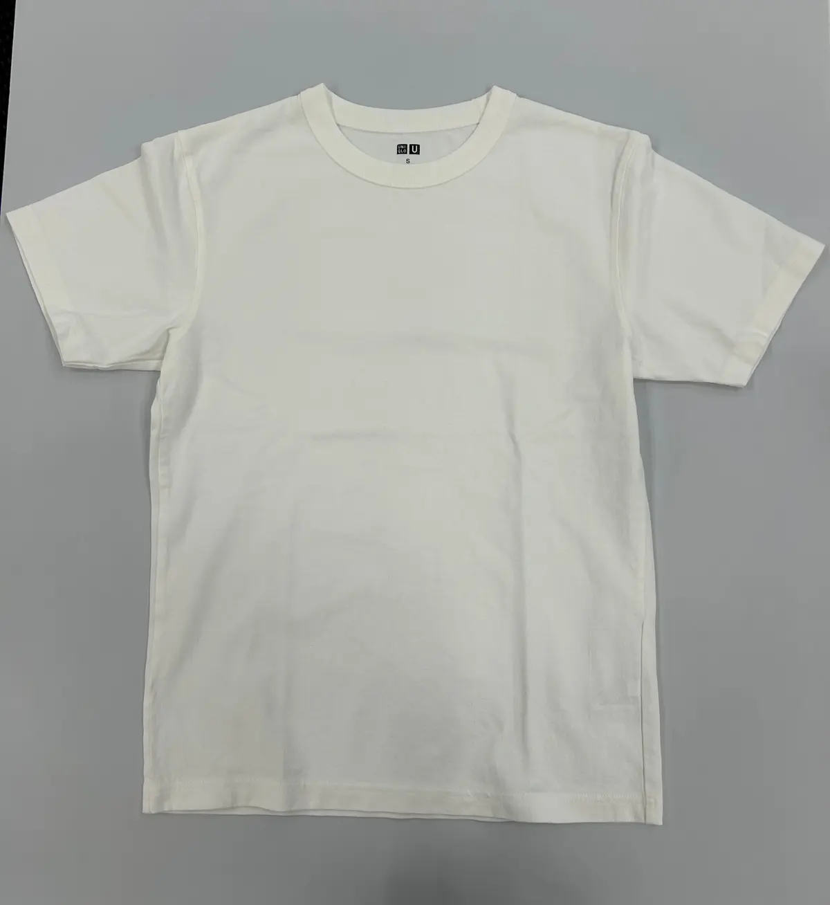 ユニクロ ユーの白Tシャツ エクラ編集部員の偏愛名品図鑑