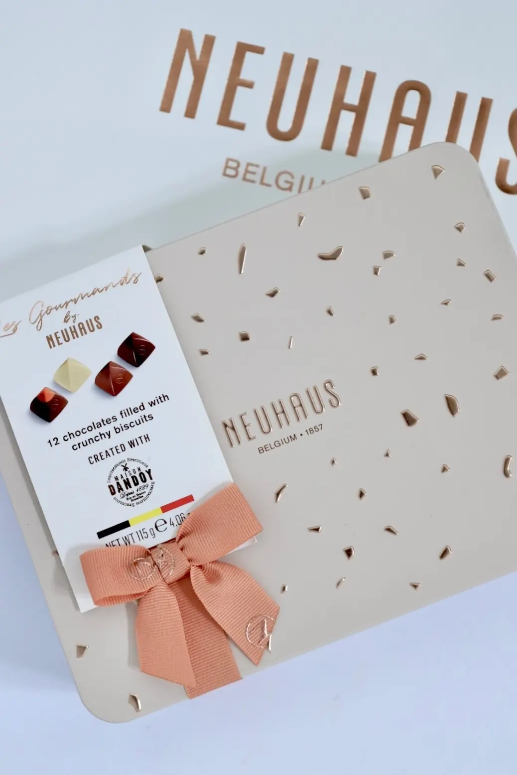 NEUHAUS    ノイハウス　　ベルギー　チョコレート