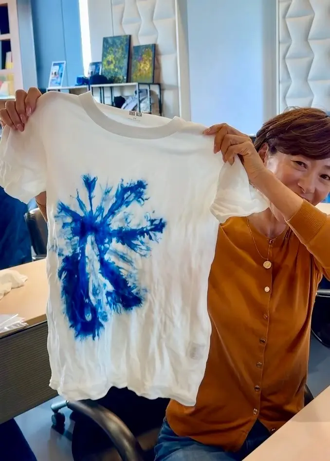 レクサスのワークショップで楽しむ伝統の藍の画像_10