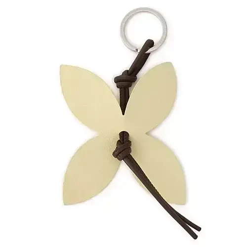 【50代 週末コーデ】春の装いを更新するの画像_10