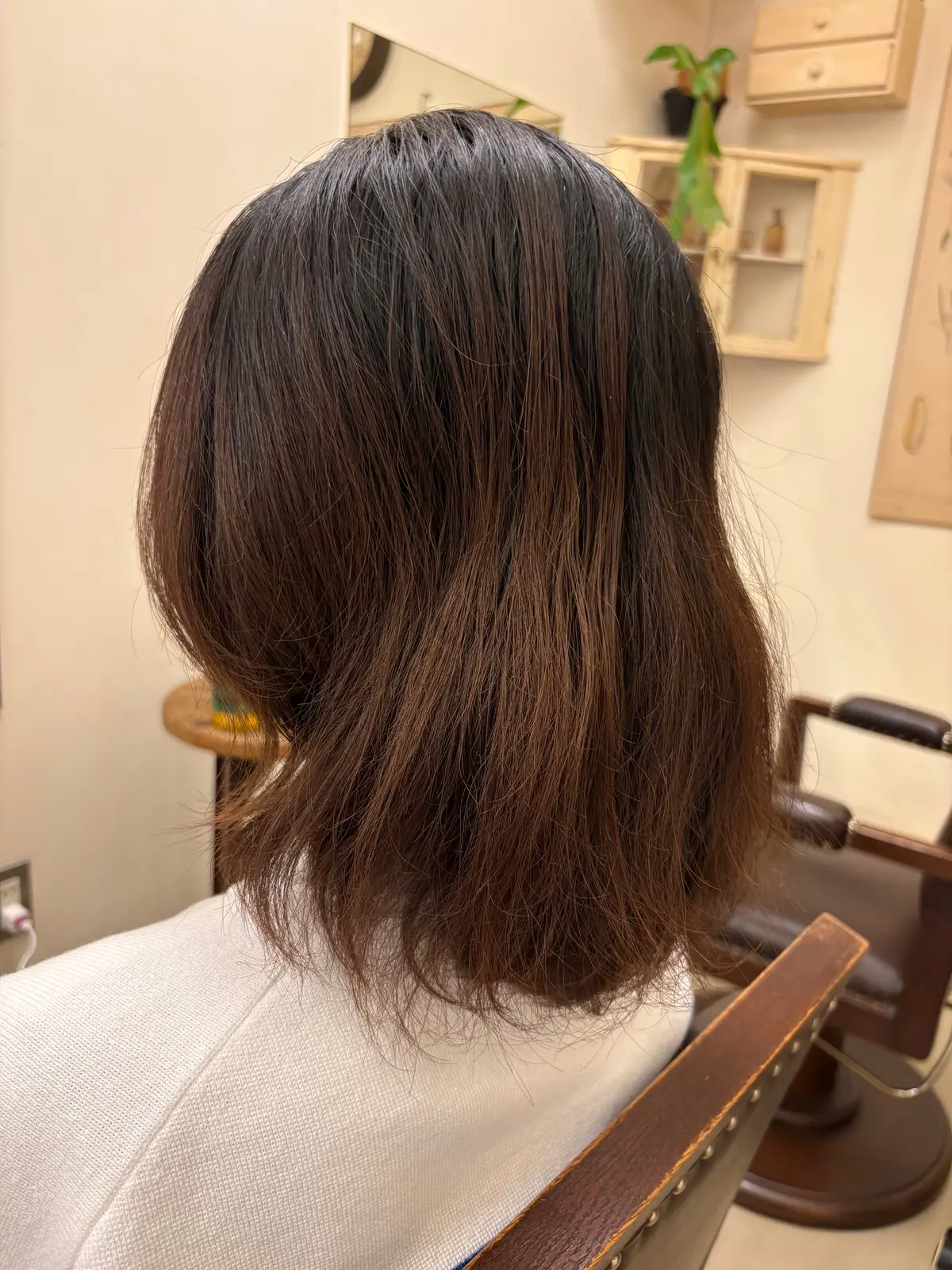 アラフィフ　ミディアムボブ