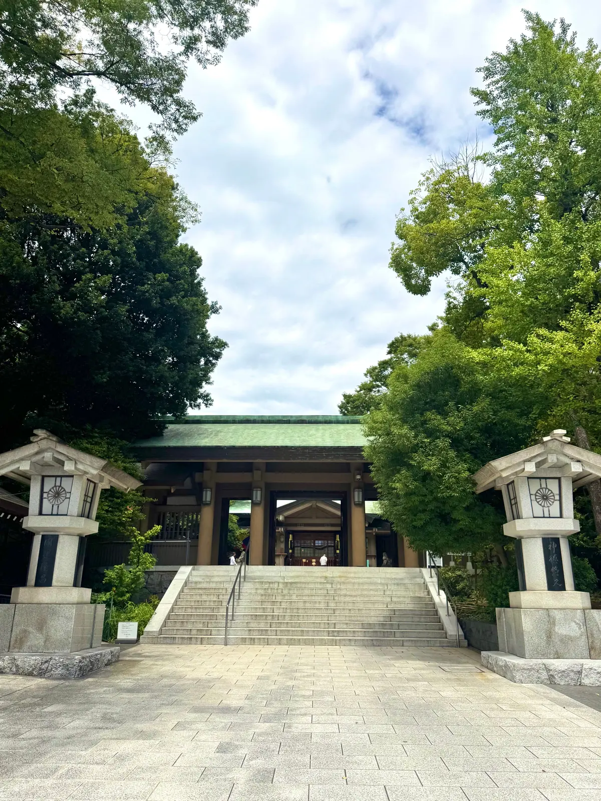 東郷神社 04