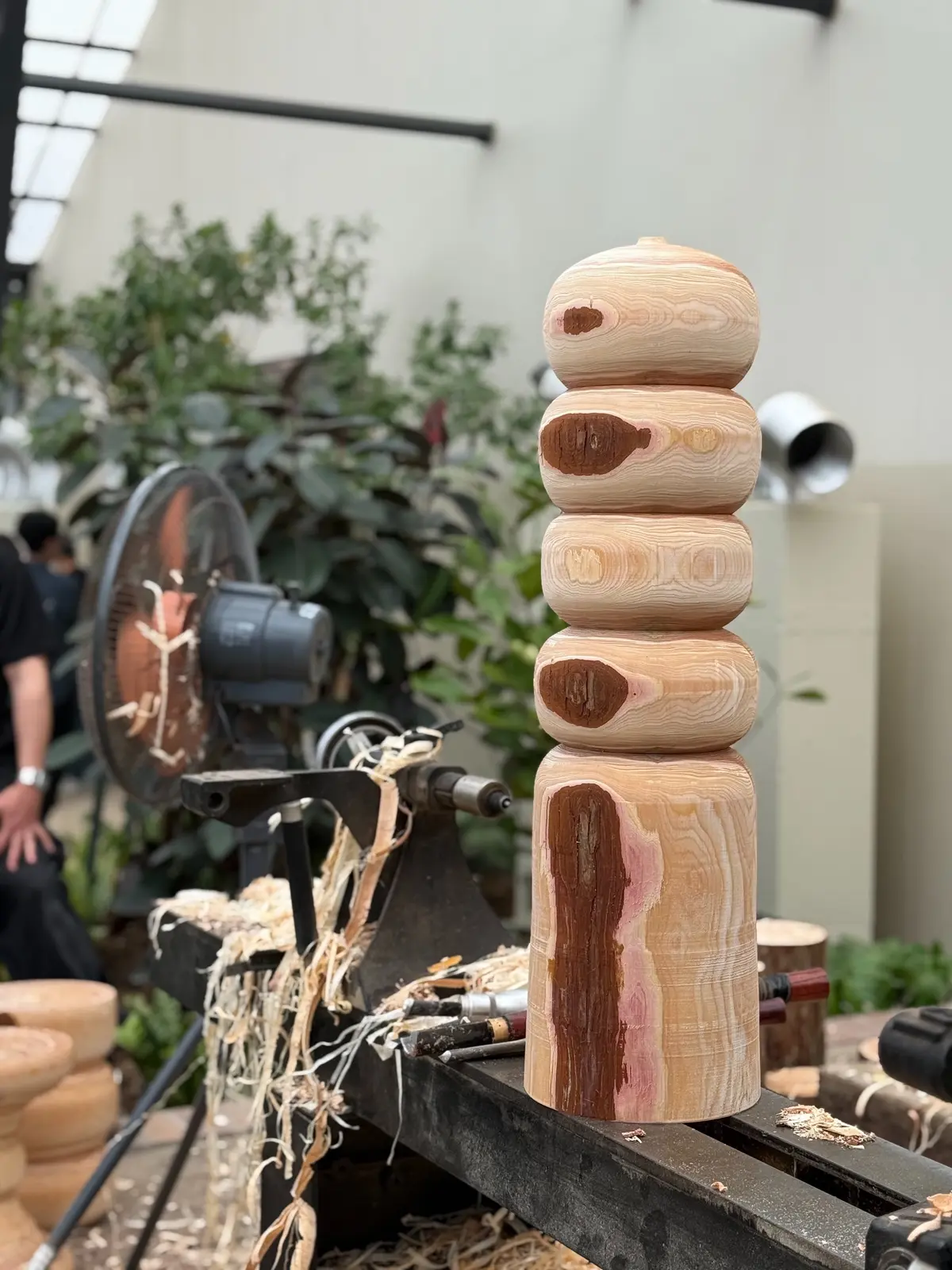 千葉県　大多喜ハーブガーデン　有用植物苑　木彫作家　高橋成樹