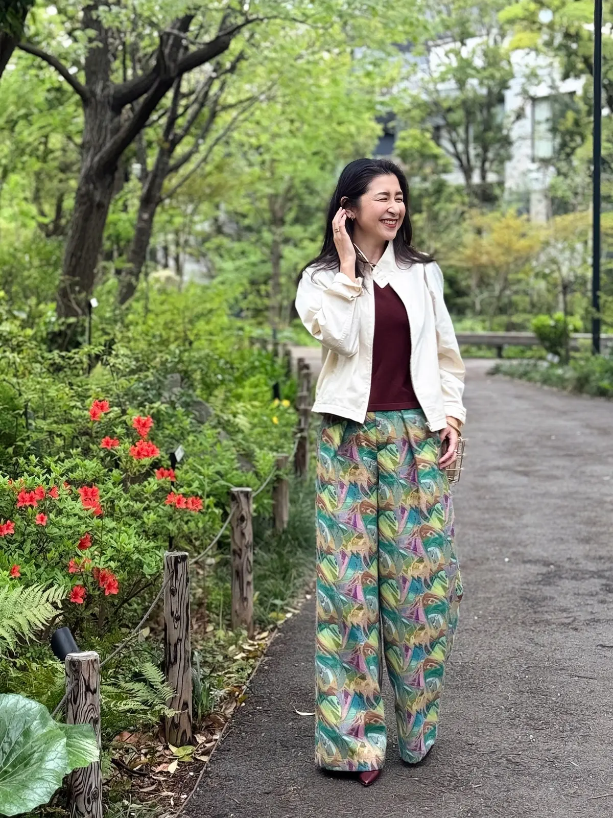 ランチコーデ　ユニクロUのコットンショートブルゾン