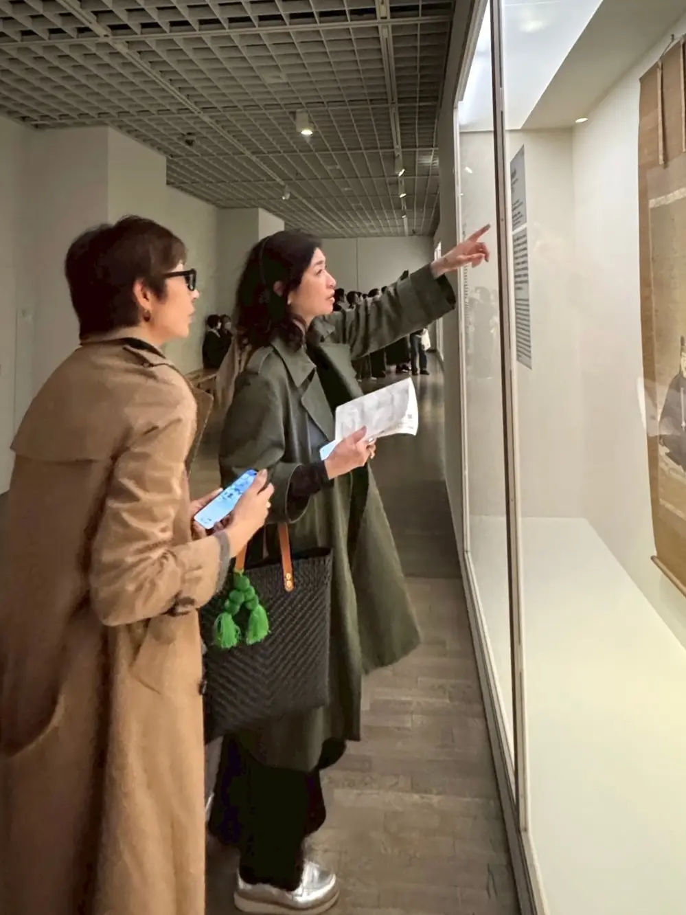 ZARAの上品セットアップで「下村観山展の画像_12