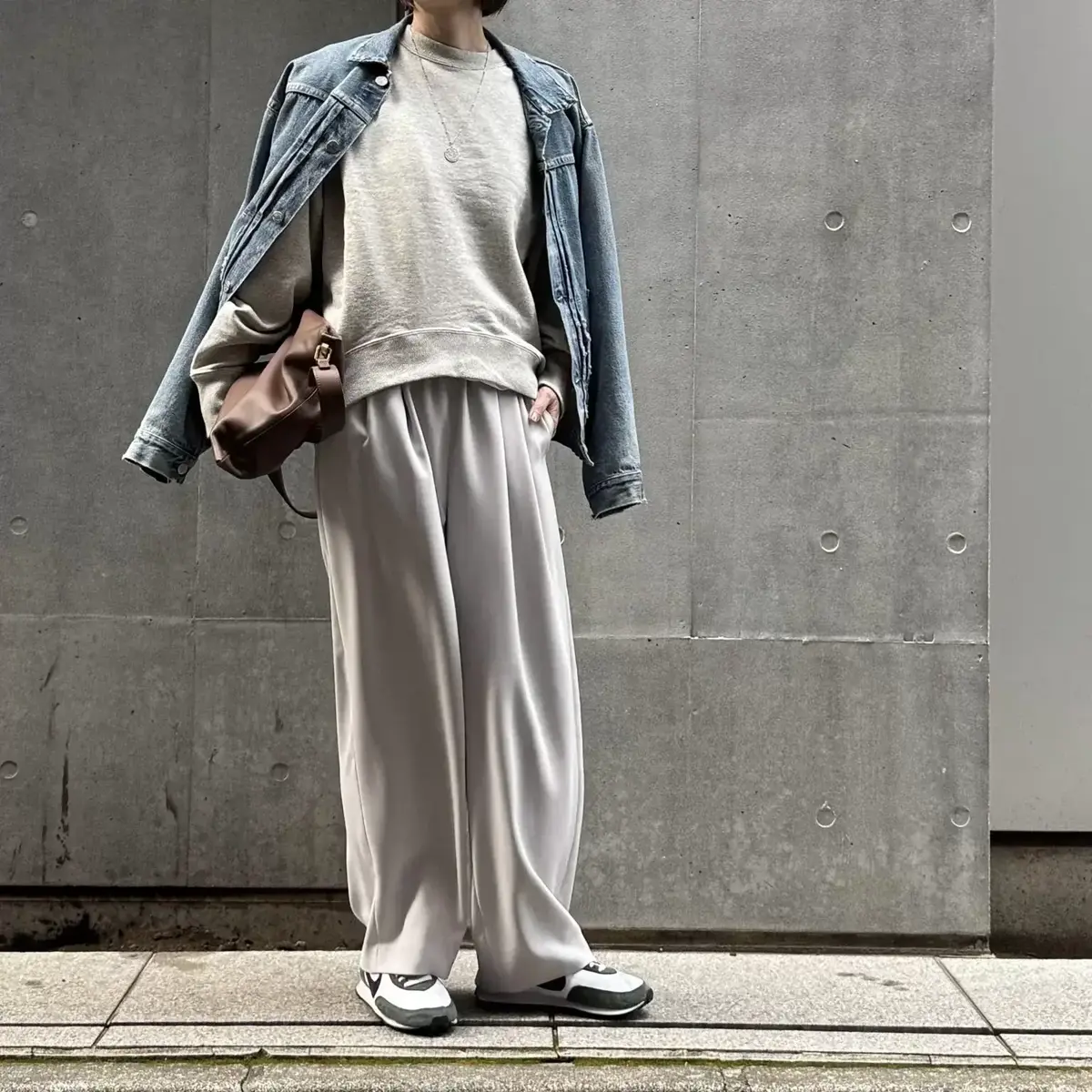 40代・50代 パンツコーデ｜「イーバイの画像_6