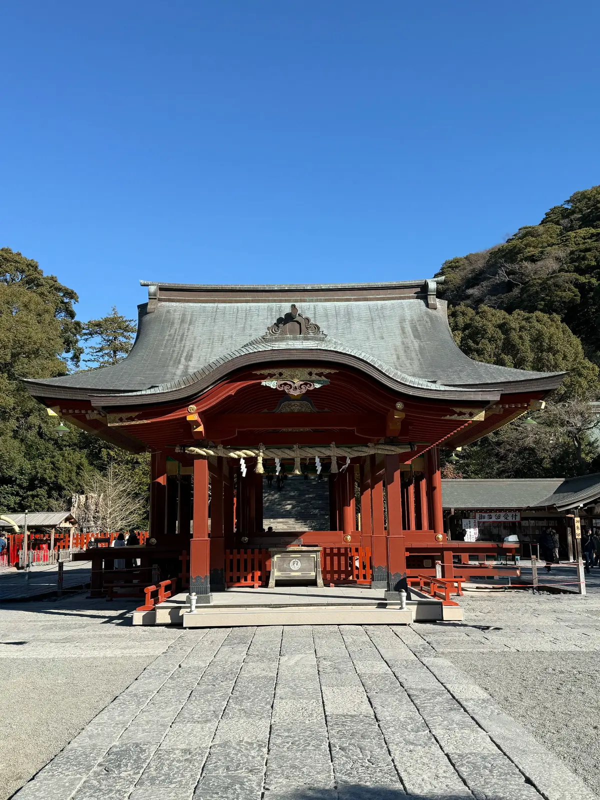 鎌倉　鶴岡八幡宮　境内　舞殿