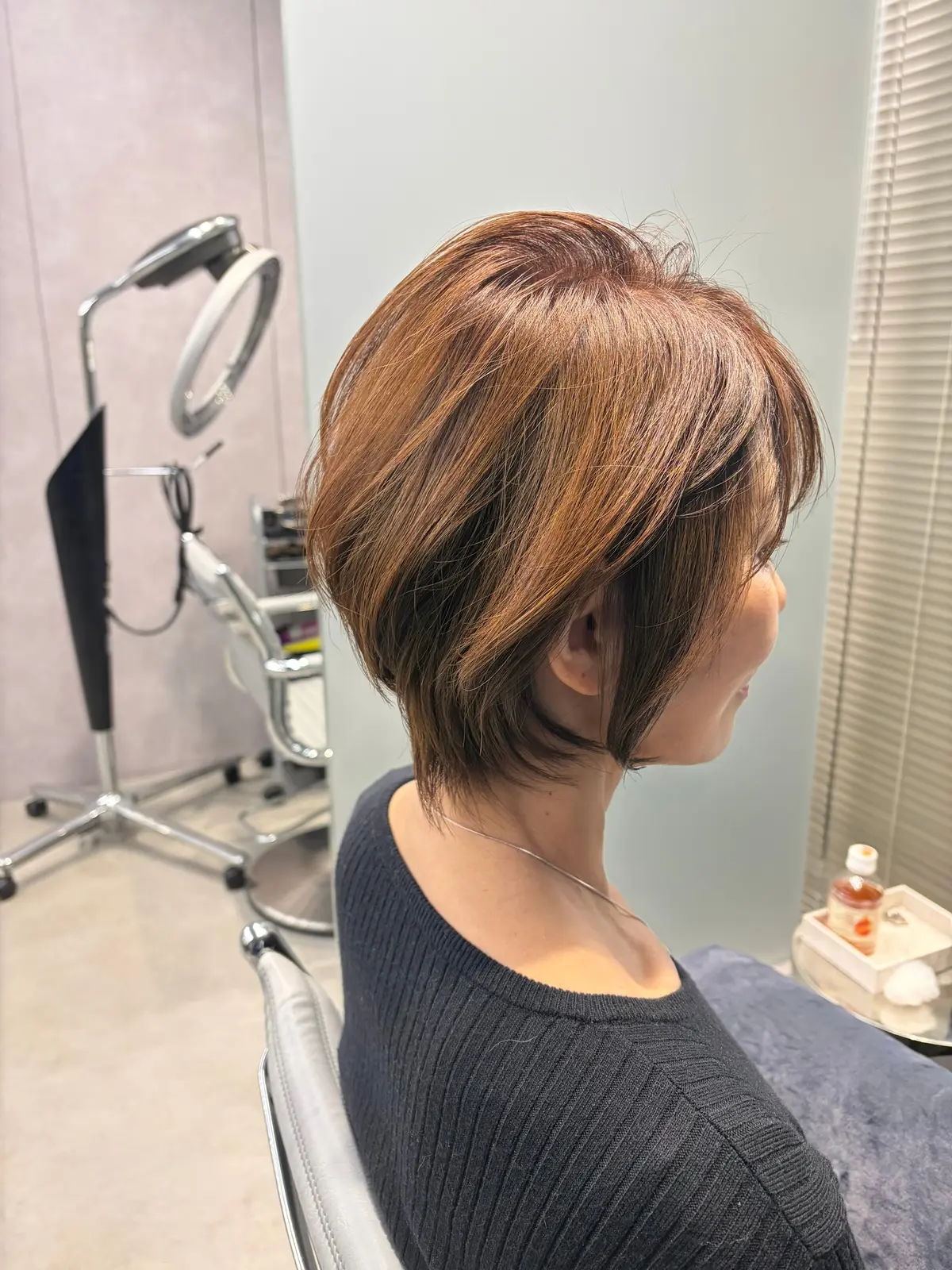 ショートヘア　ショートボブ　大人のショート　丸みショート　40代ショート　40代髪型　40代ヘアスタイル　50代ヘアスタイル  50代髪型　中目黒　美才治秀欣　アラフィフショート