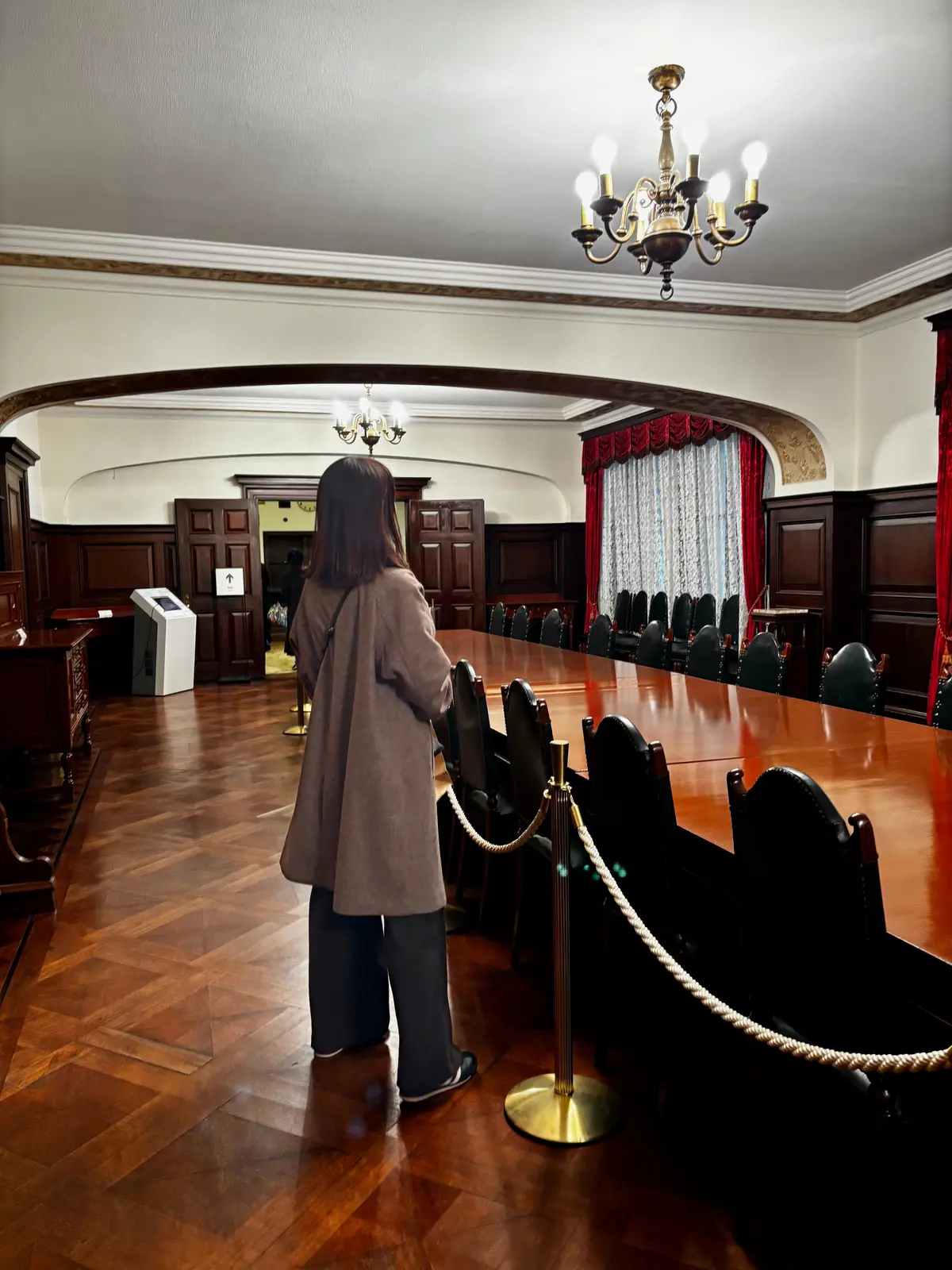 重要文化財に指定された明治生命館にあるCの画像_3