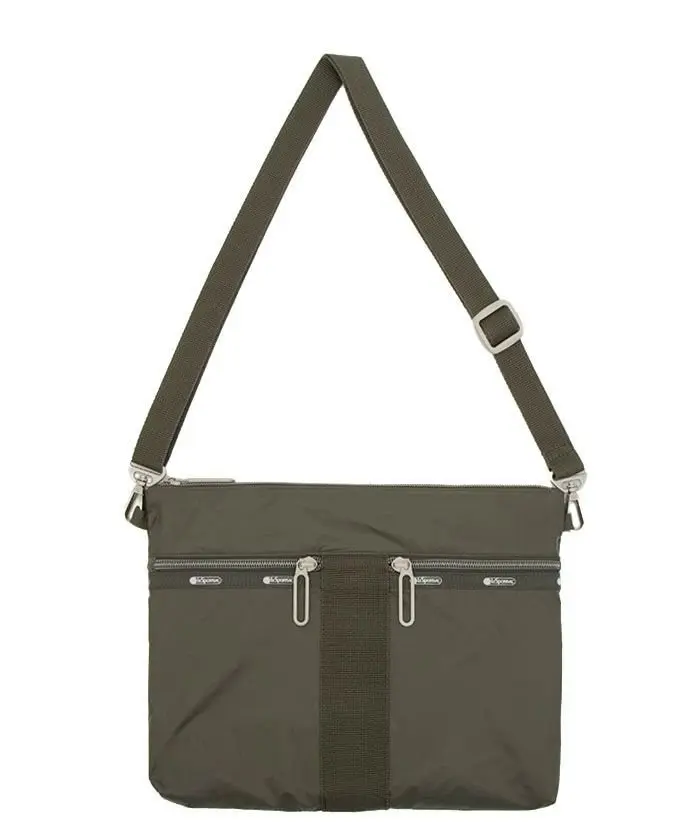 大草直子さん愛用のコレクション　レスポートサック　Pouch Crossbody　バッグ　ショルダーバッグ