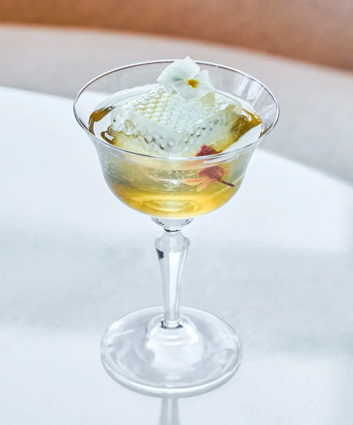 アフタヌーンティー　ザ・リッツ・カールトン東京　ショーメ（CHAUMET）とのコラボレーション　ザ・ロビーラウンジ　モクテル