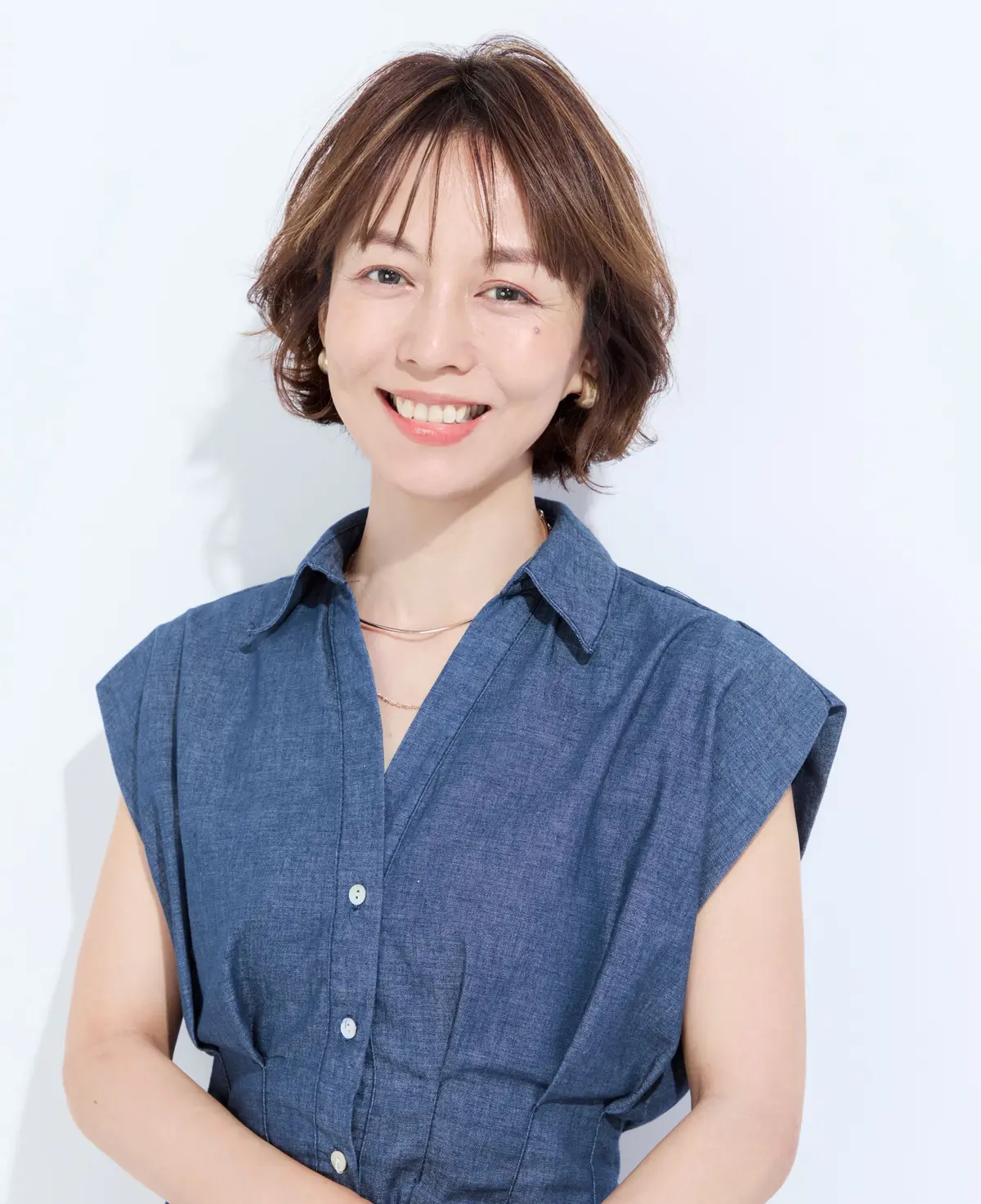 Webエクラ 前から見たボブヘアスタイル　40代 50代 髪型