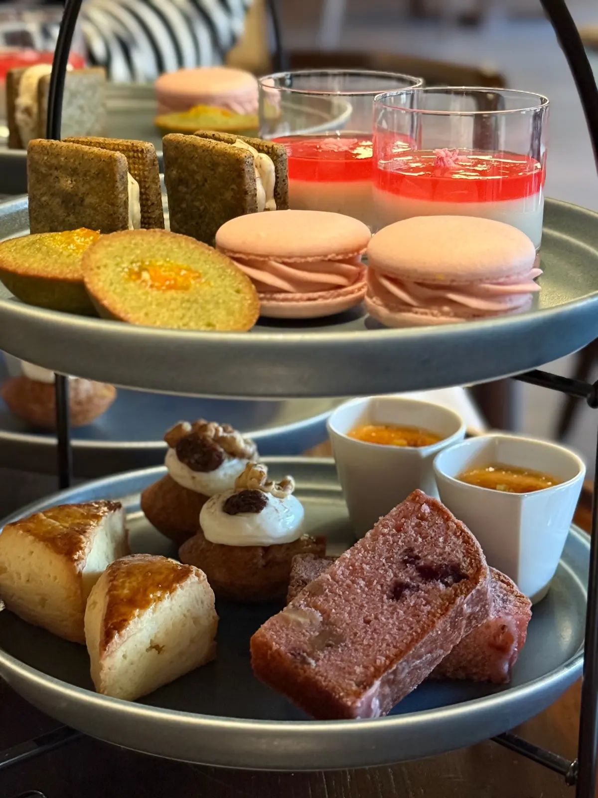 奈良　若草山　VILLA COMMUNICO　オーベルジュ　アフタヌーンティー　ラウンジ　奈良カフェ　奈良観光　奈良グルメ　観光スポット　ロクメイコーヒー