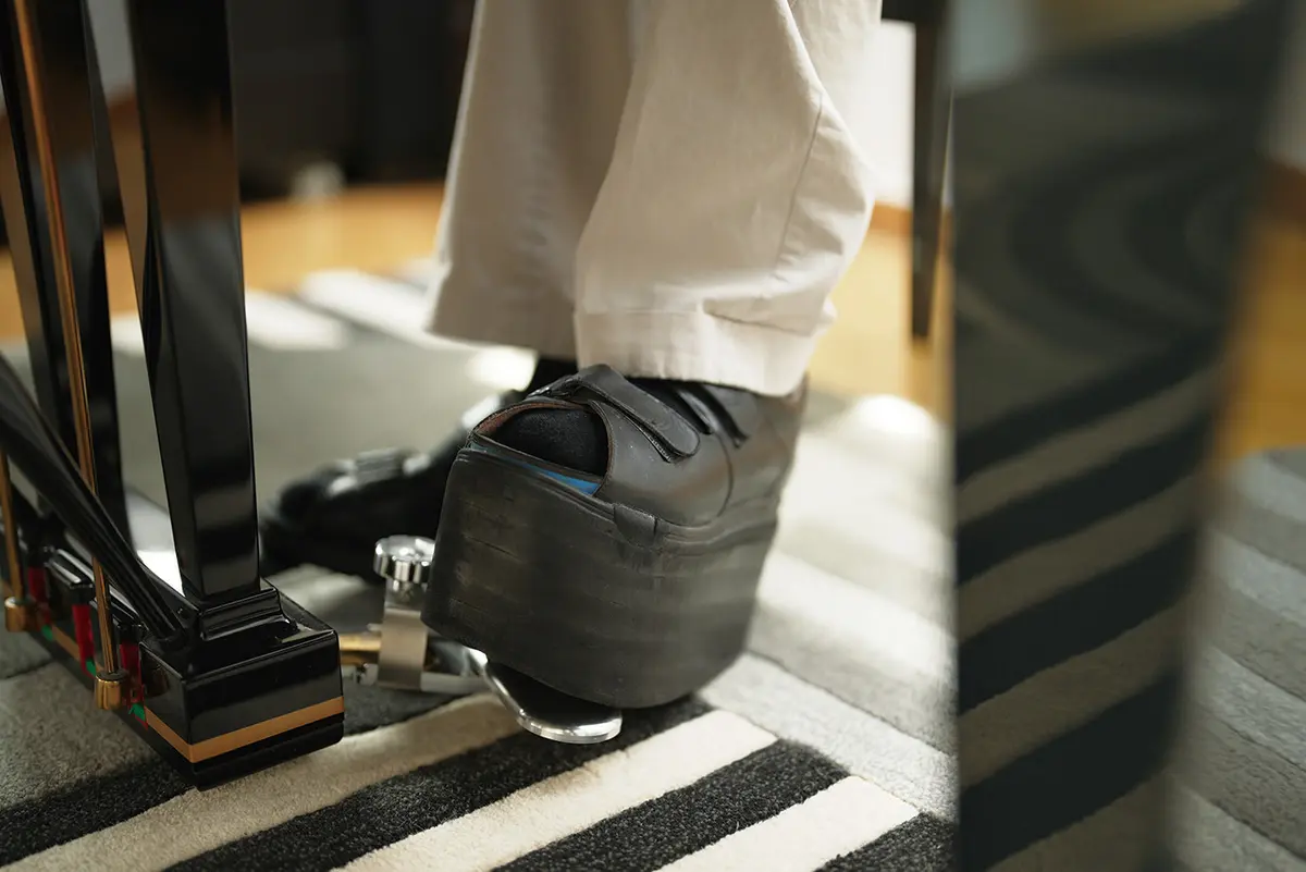 ブーニン　義足