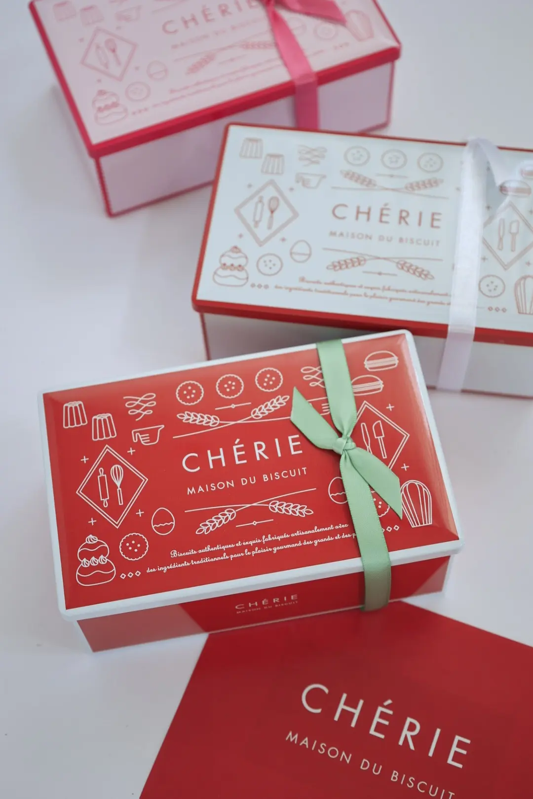 メゾンドビスキュィ　「CHÉRIE MAISON DU BISCUIT」　京都　お土産　フランス菓子　ビスキュィ