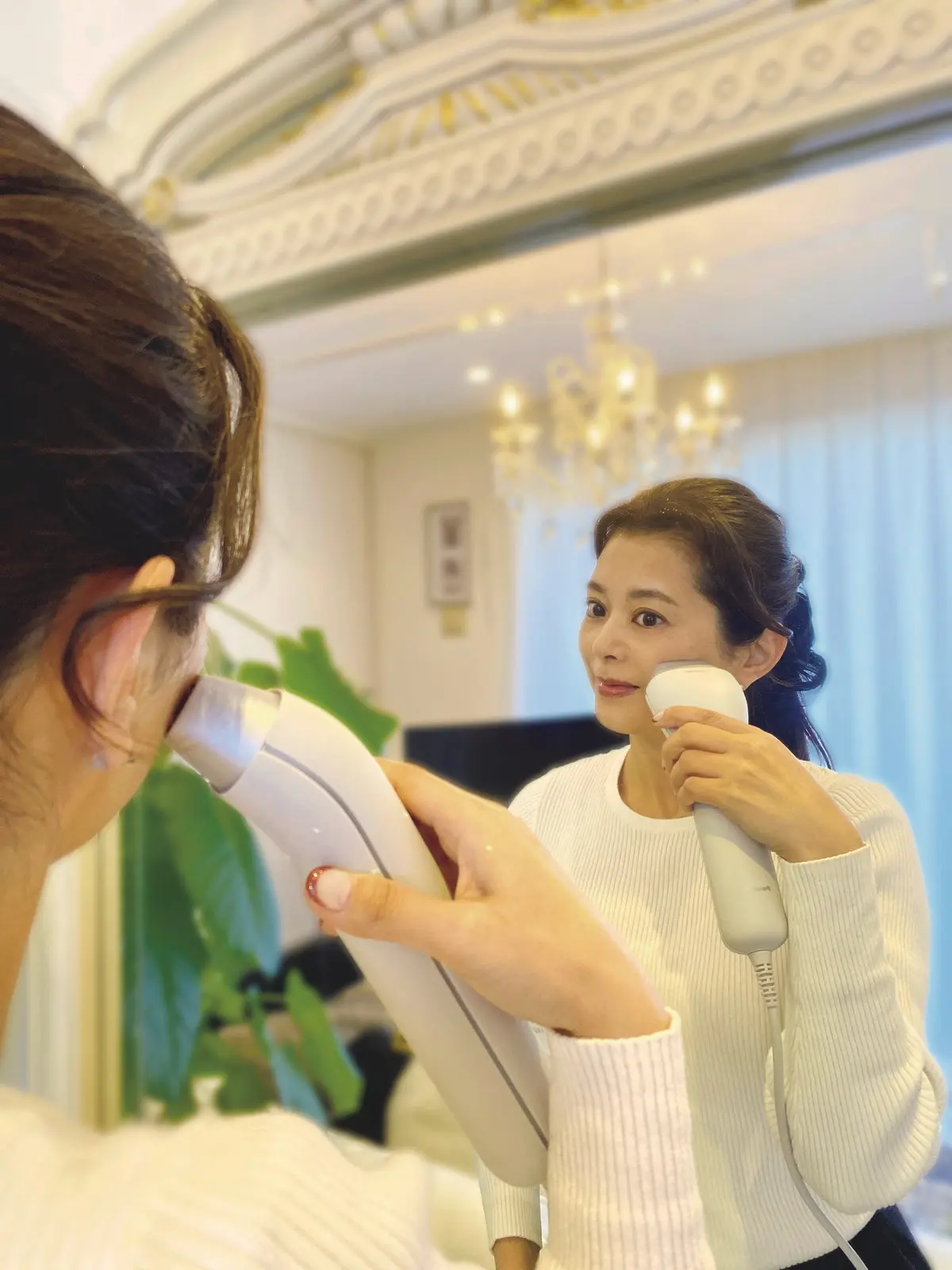 50代　美容家電　手軽で肌なめらか！ パナソニックの脱毛器が 優秀（ トモミさん ）