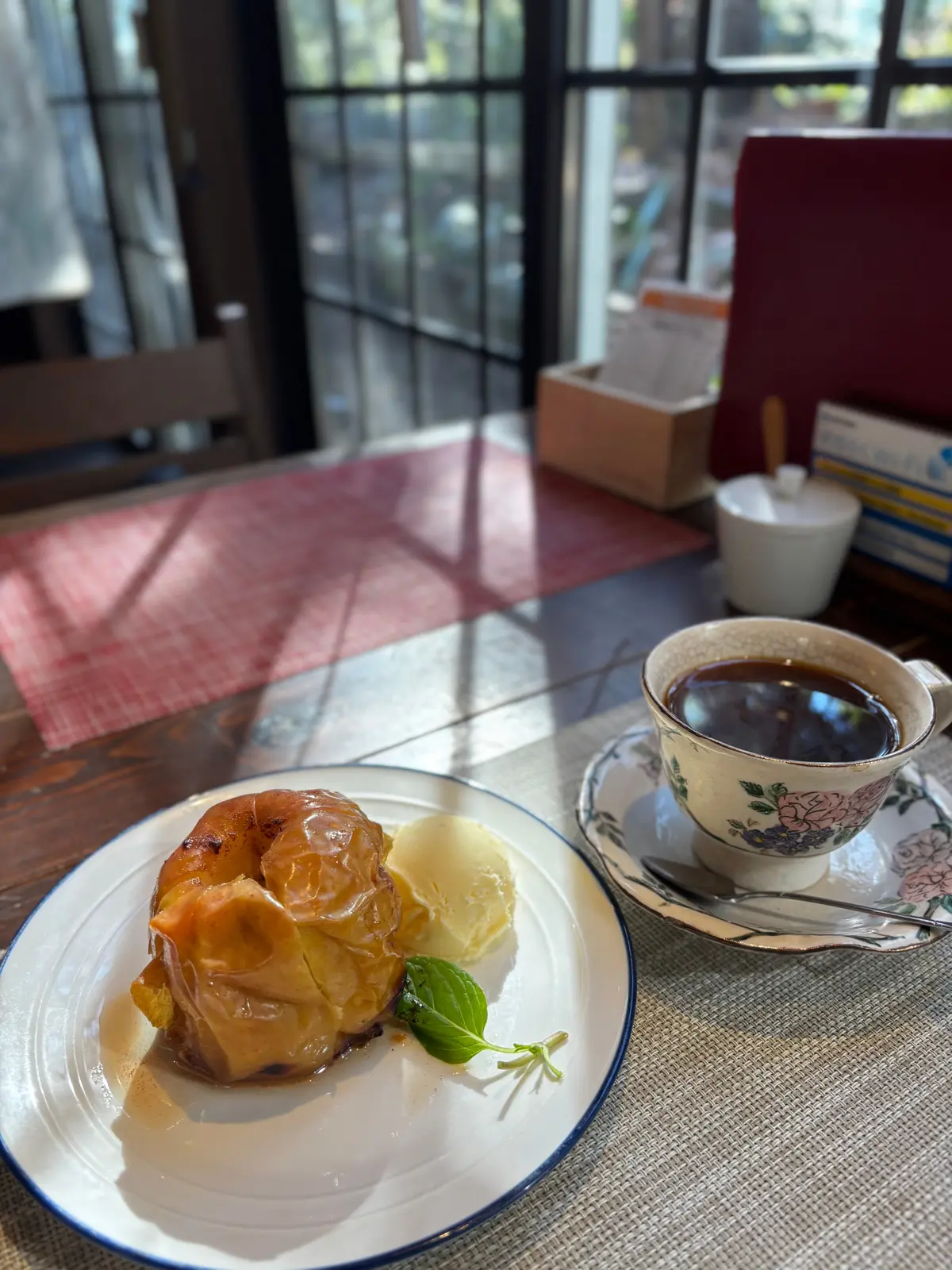 山小屋カフェのじっくり焼き上げられた美味の画像_11