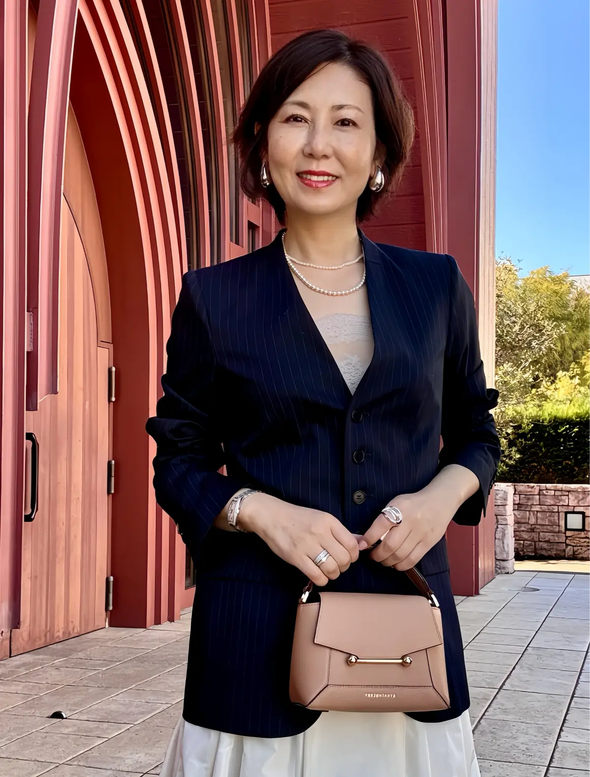 エクラ 華組　小林五月子さん　ジャケット　おでかけスタイル