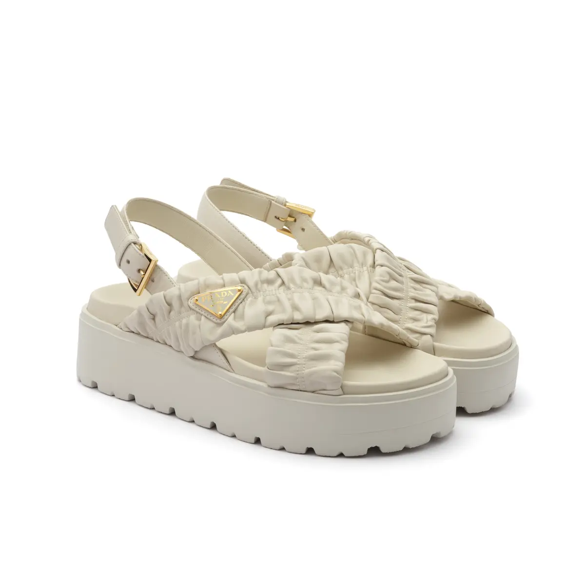 プラダ　白レザーサンダル