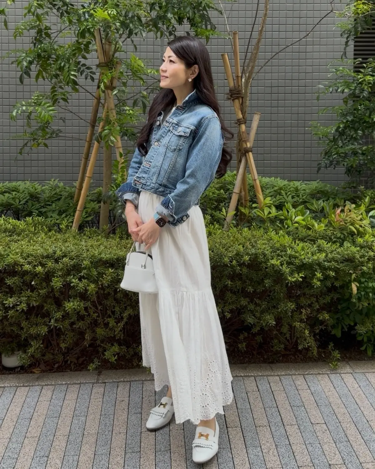 【春のデニムコーデ】40代の正解は「白」の画像_5