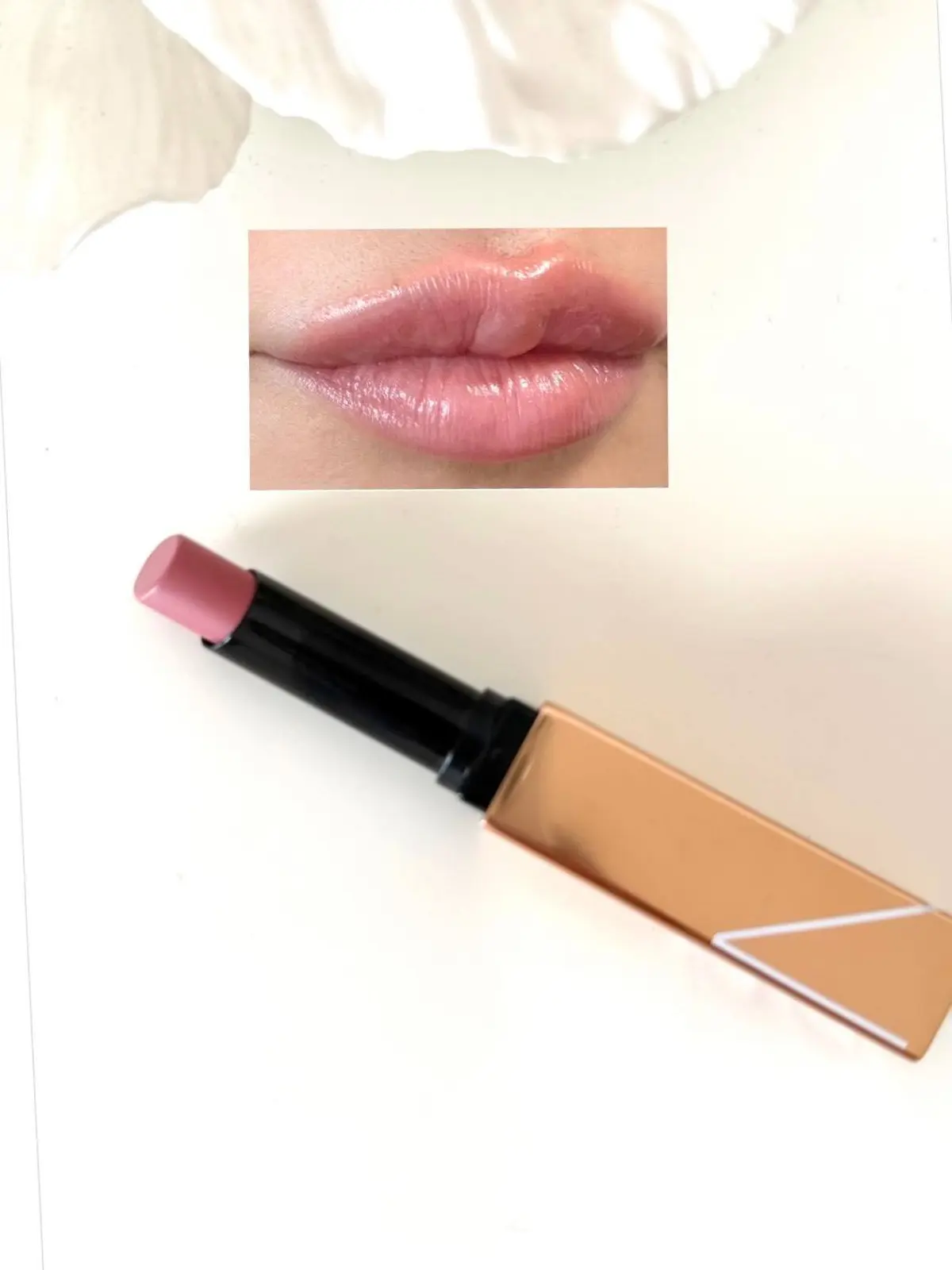 ピンク色のリップで始まる「大人の春」の画像_3