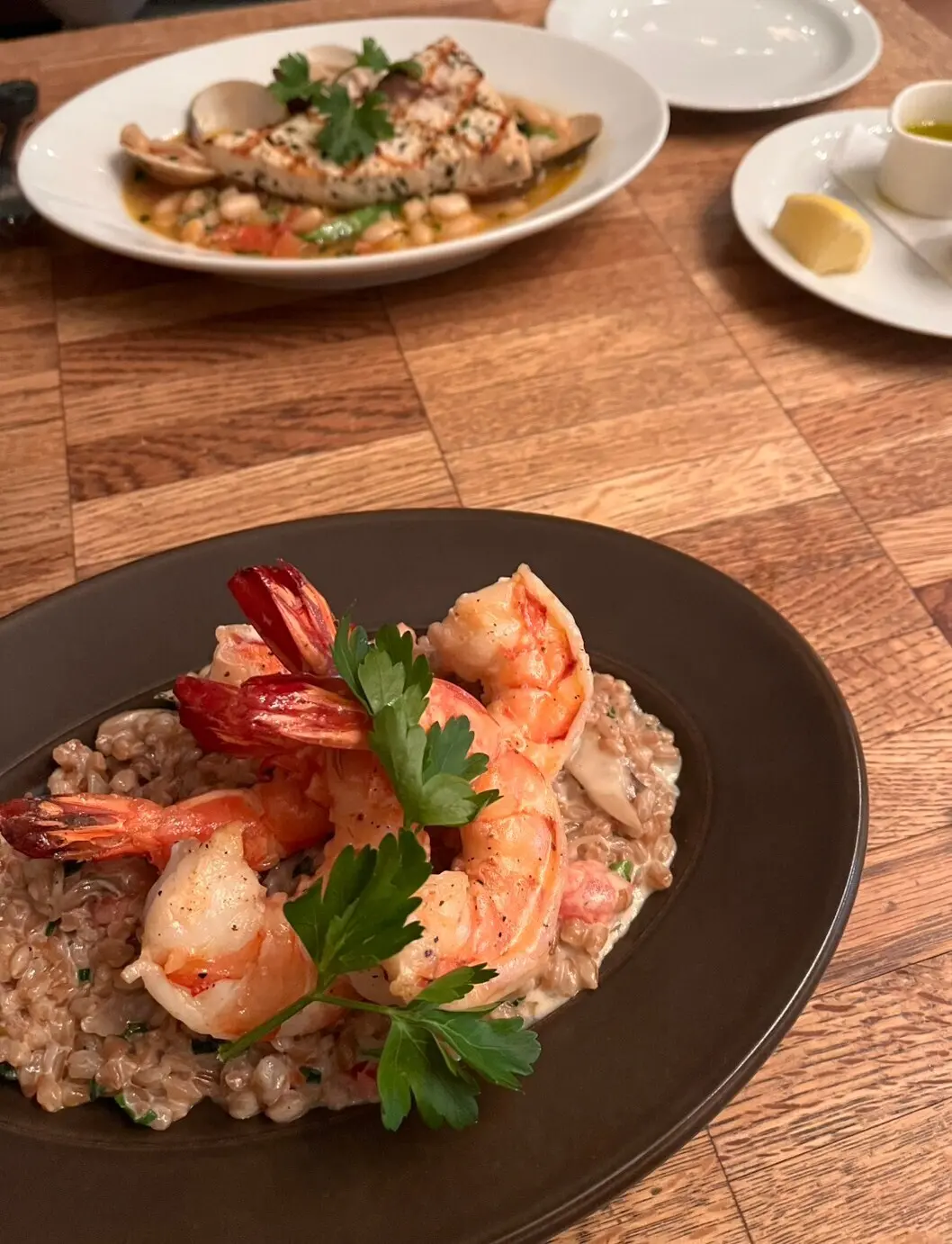 大きな海老が４つも！下のリゾットも絶品でした
