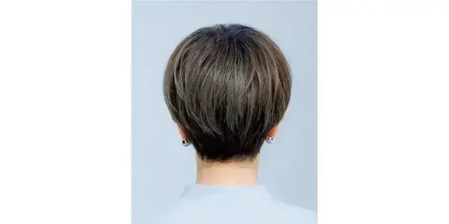 根元白髪が気にならない重めの「マッシュショート」