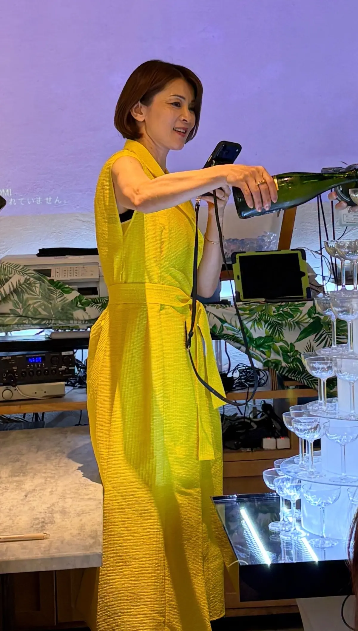 一目惚れのイエローワンピでとあるパーティの画像_5