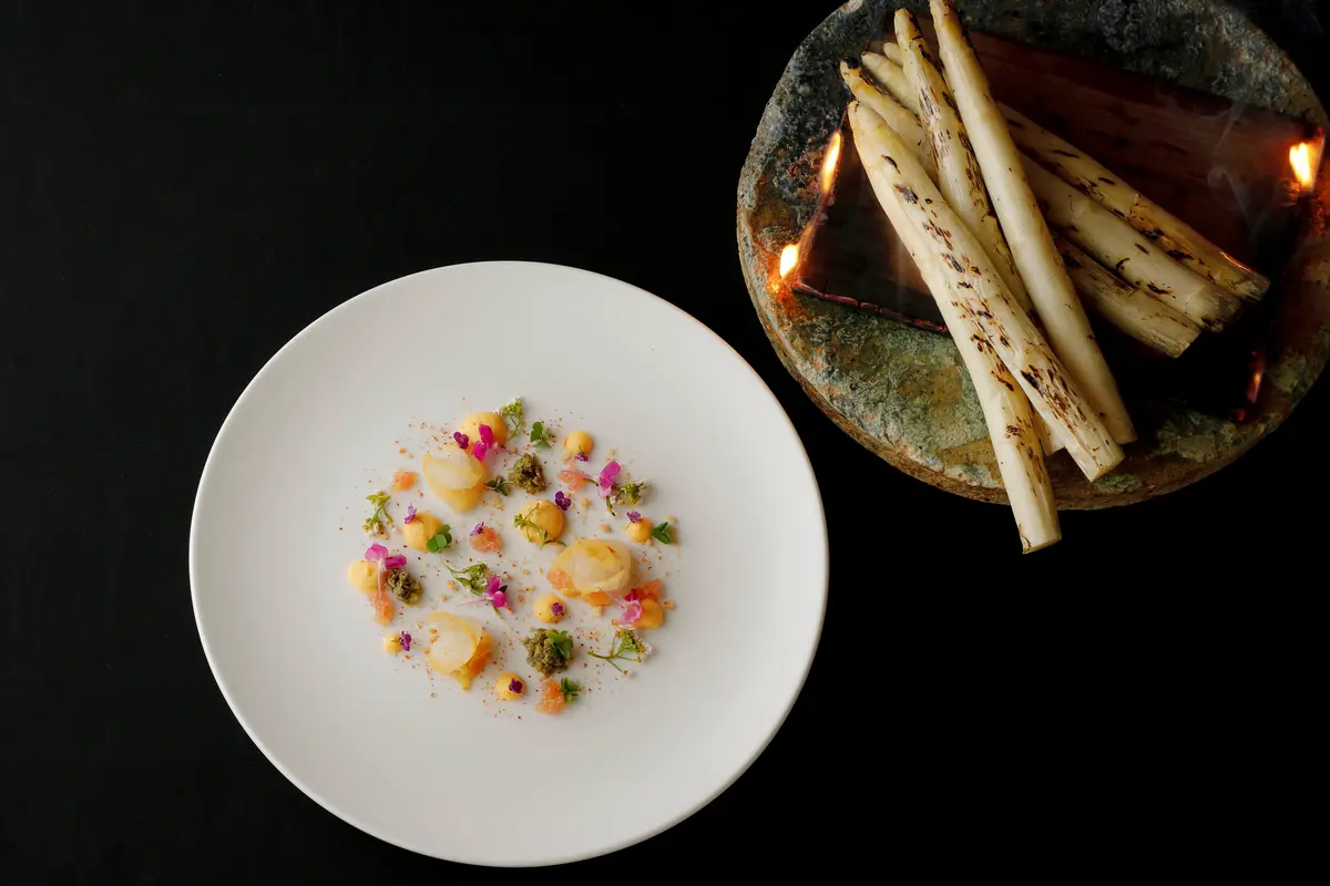 ROKU KYOTO, LXR Hotels & Resorts「TENJIN」 アフタヌーンティー 春のフレンチコース