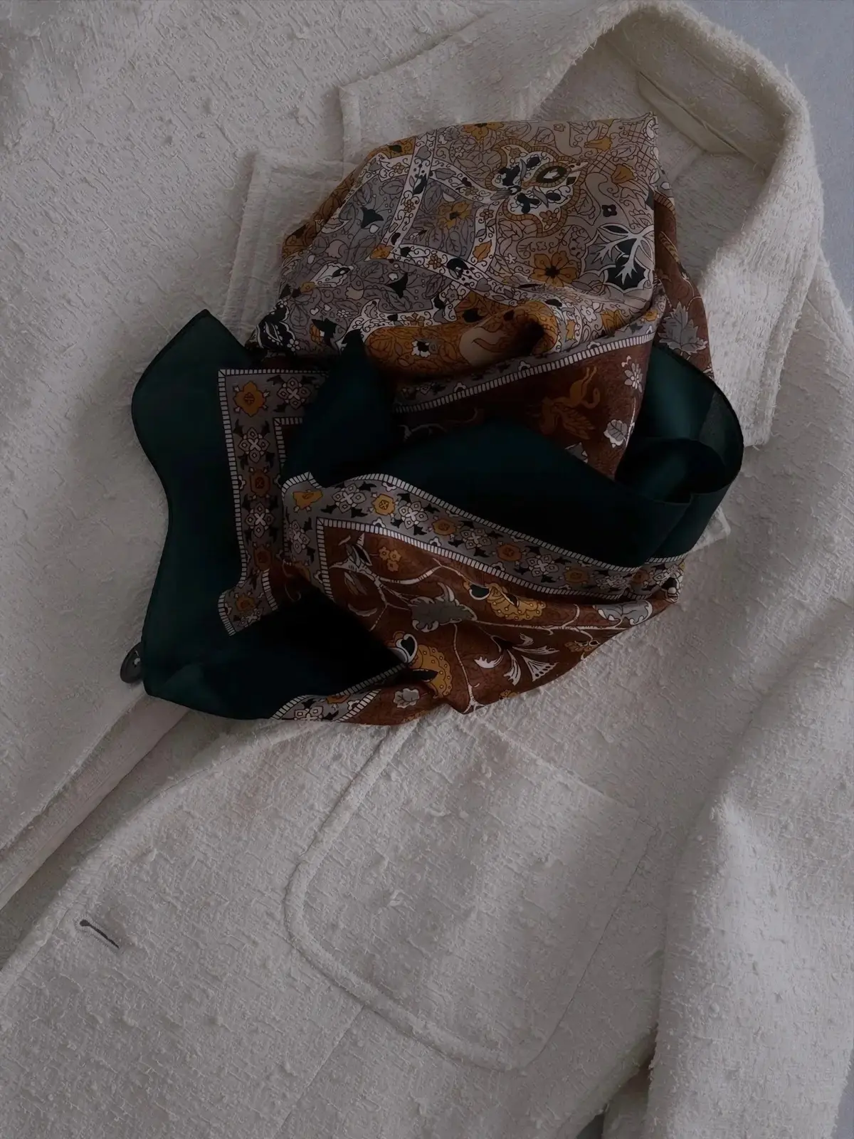 シルク100％スカーフ