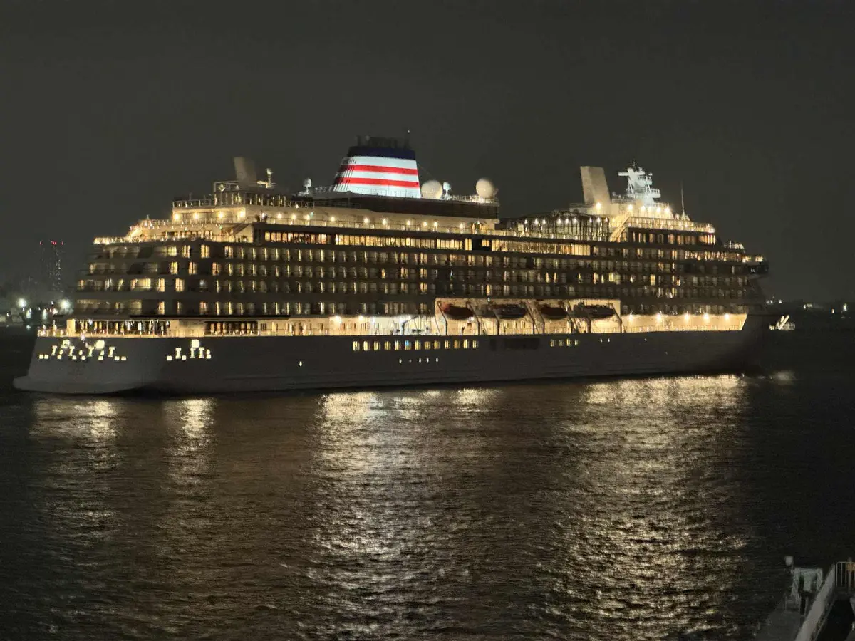 三尋木奈保さんクルーズ旅　飛鳥Ⅲの外観