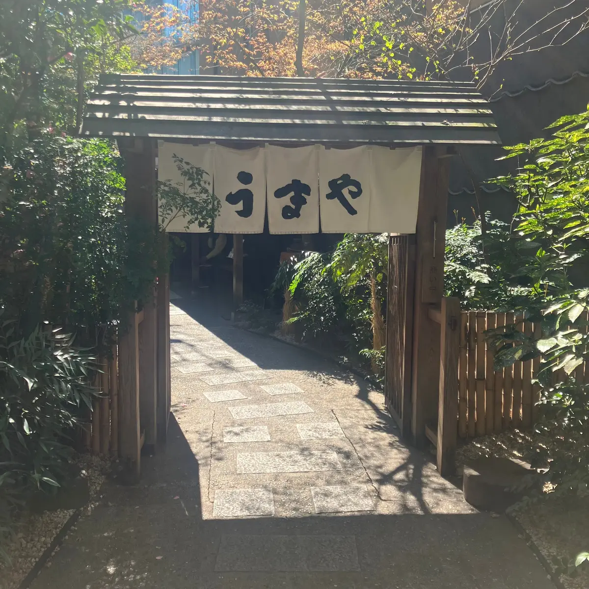 インスタでも話題の赤坂うまやの楽屋めしの画像_1