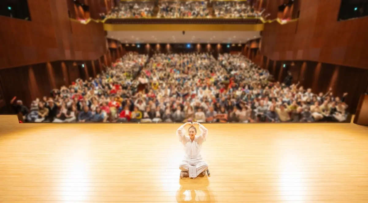 小泉今日子　小雨日記　トークショー　来場者全員と記念撮影