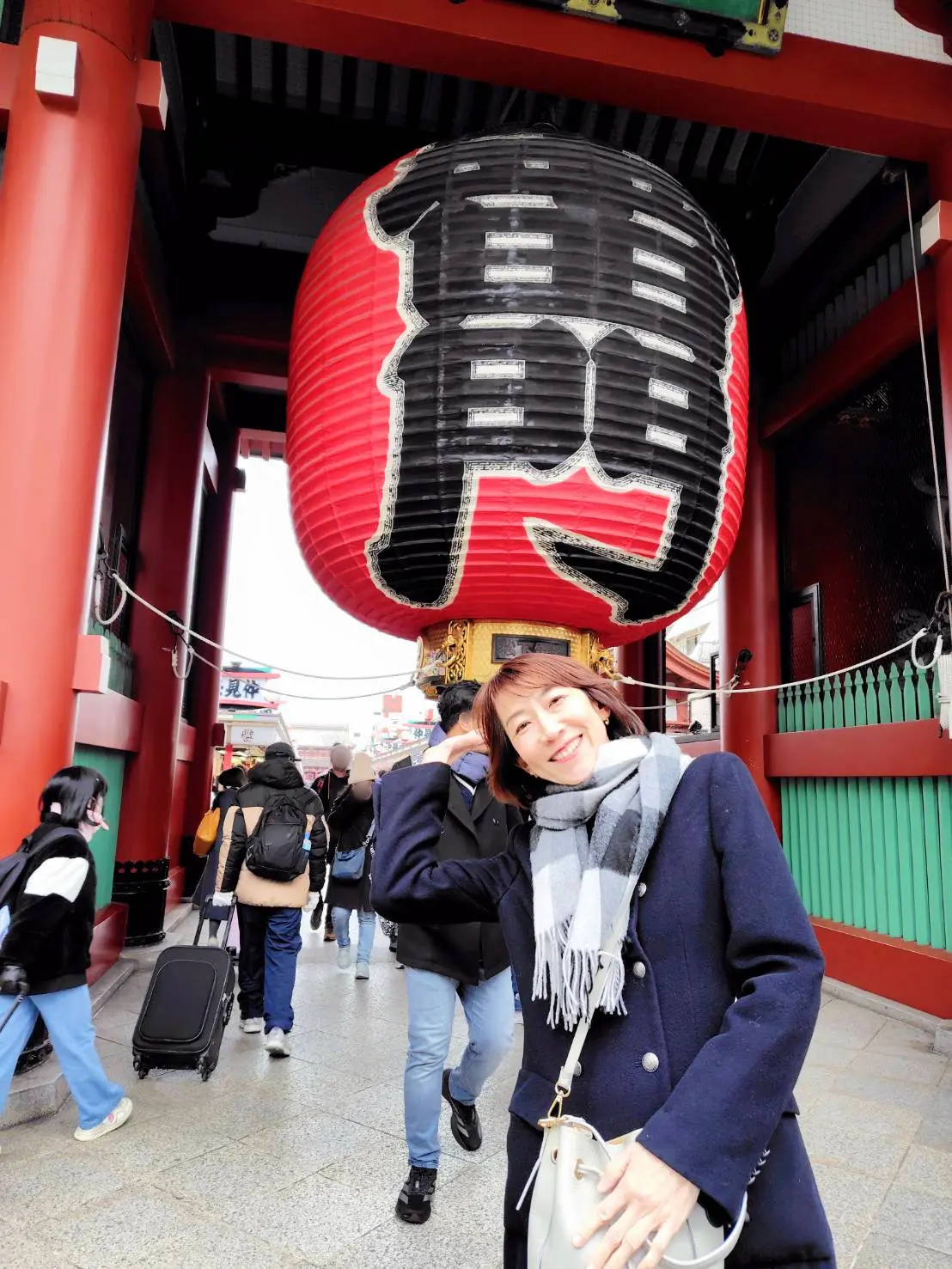 浅草 浅草寺 雷門 大提灯 アラフィフ