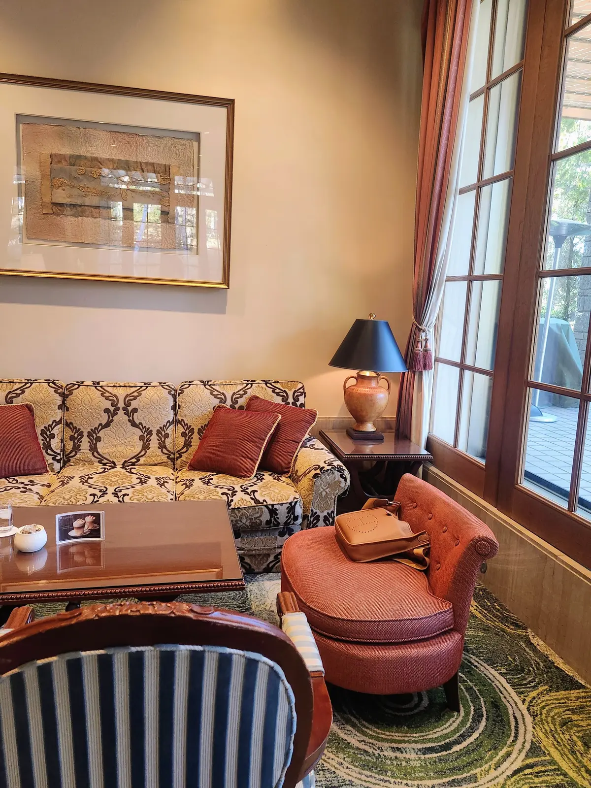 軽井沢、冬の軽井沢、プリンスアウトレット、沢村、旧軽井沢銀座、沢村モーニング、軽井沢モーニング、中山のジャム、ハルニレテラス、軽井沢お土産、グランドエクシブ軽井沢、和泉屋傳兵衛、サンクチュアリ・ヴィラ ムセオスーパースイートグレード、ホテルラウンジ