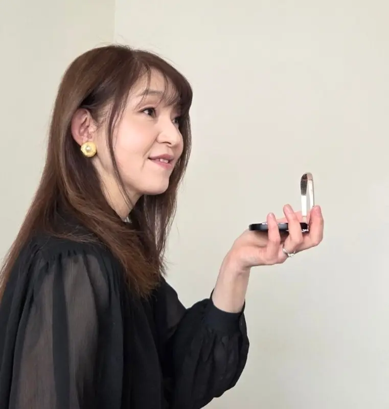 コスメデコルテのアイシャドウを春メイクにの画像_3