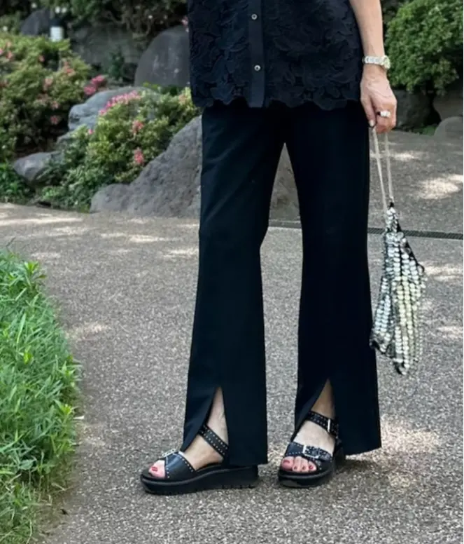 華組 岡部みわこさん　ブラックコーデ　夏の黒　夏コーデ　50代　全身コーデ　コーデのポイント