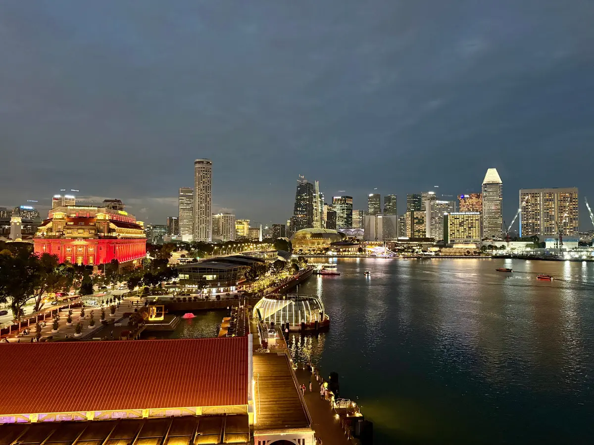 シンガポール夜景　バー