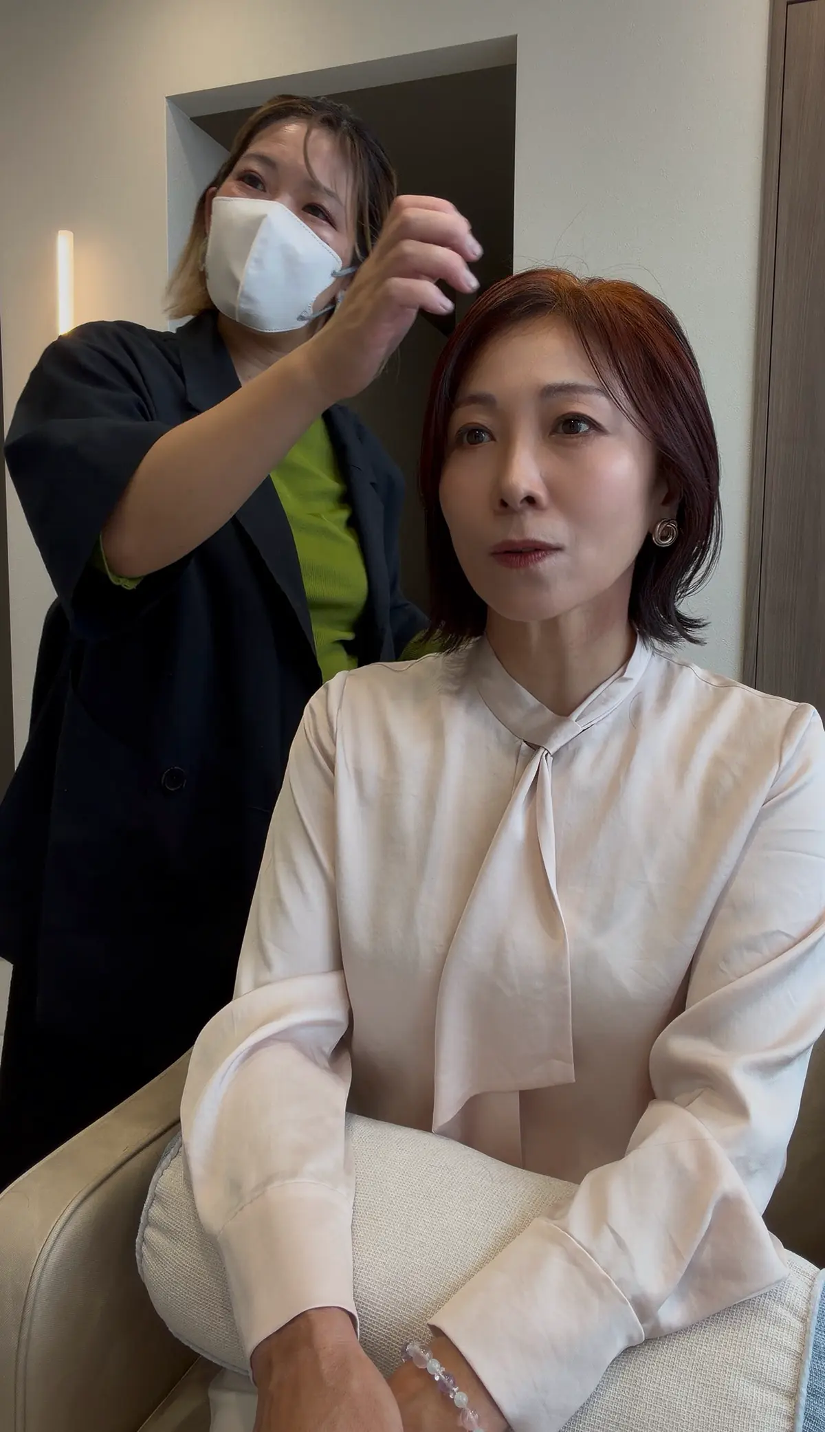 夏に向けてカット！首元を美しく魅せる「大の画像_6