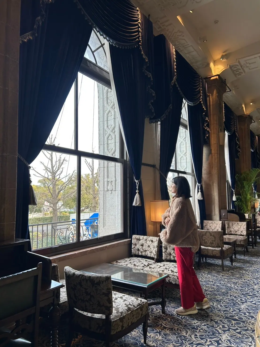 プチプラ赤いパンツで、ちょっと縁起を担いの画像_1