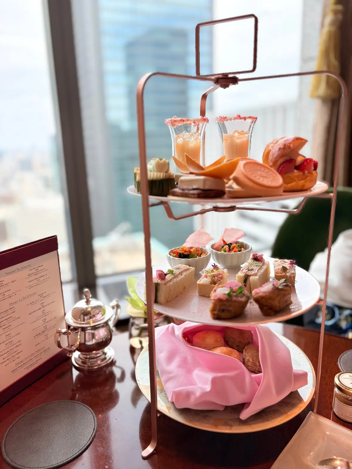 アフタヌーンティートレイ