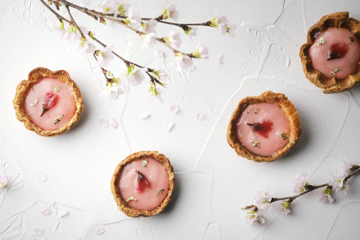 アフタヌーンティー　フォーシーズンズ大阪　ジャルダン　桜のタルト