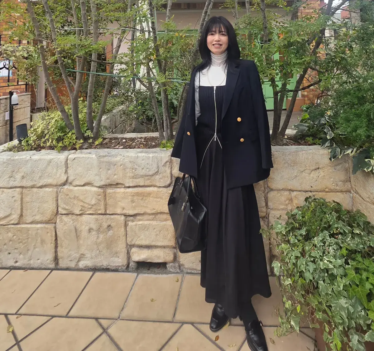 ジャケット　ビスチェ　春の好印象コーデ